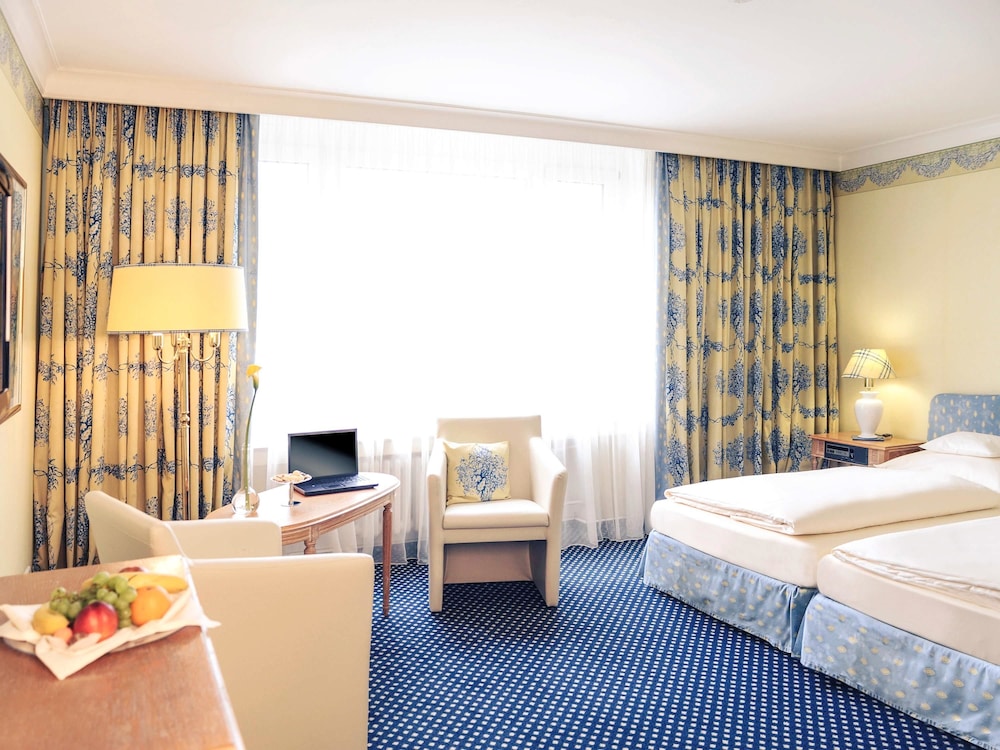 Hotel Krefelder Hof 8/39