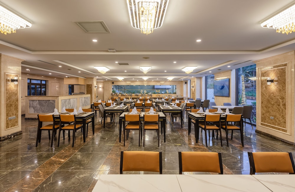 Aquasun Hotel 35/50