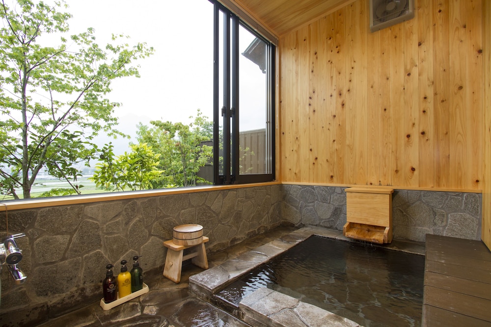 Yufuin Onsen Toshoan 17/44