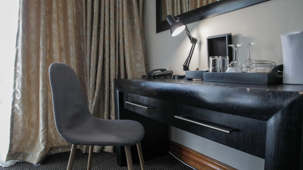 Ruby Stone Boutique Hotel 49/50