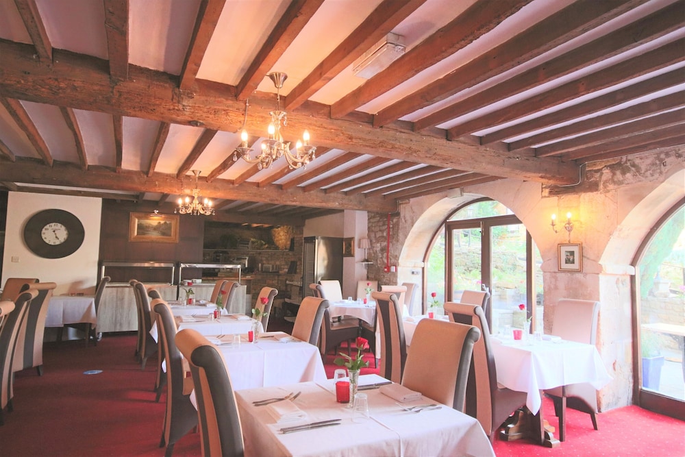 The Crown Hotel 34/47