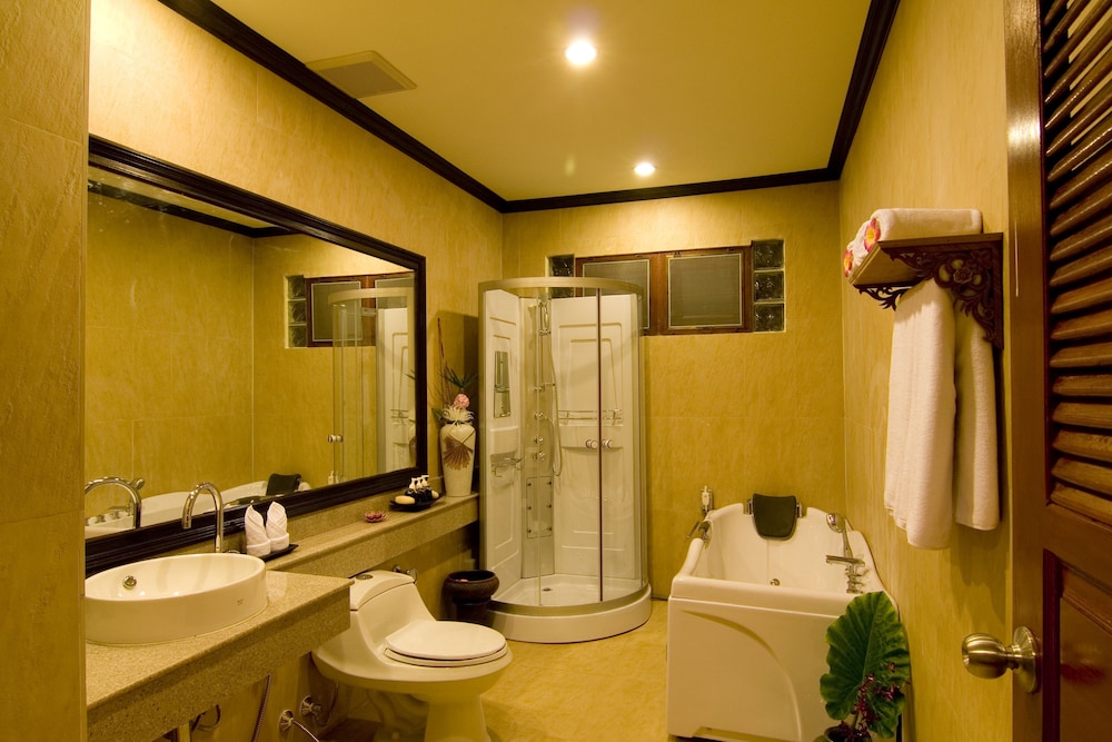 KANOK BURI RESORT 45/75