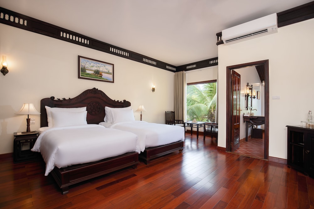 Emeralda Resort Tam Coc 7/22