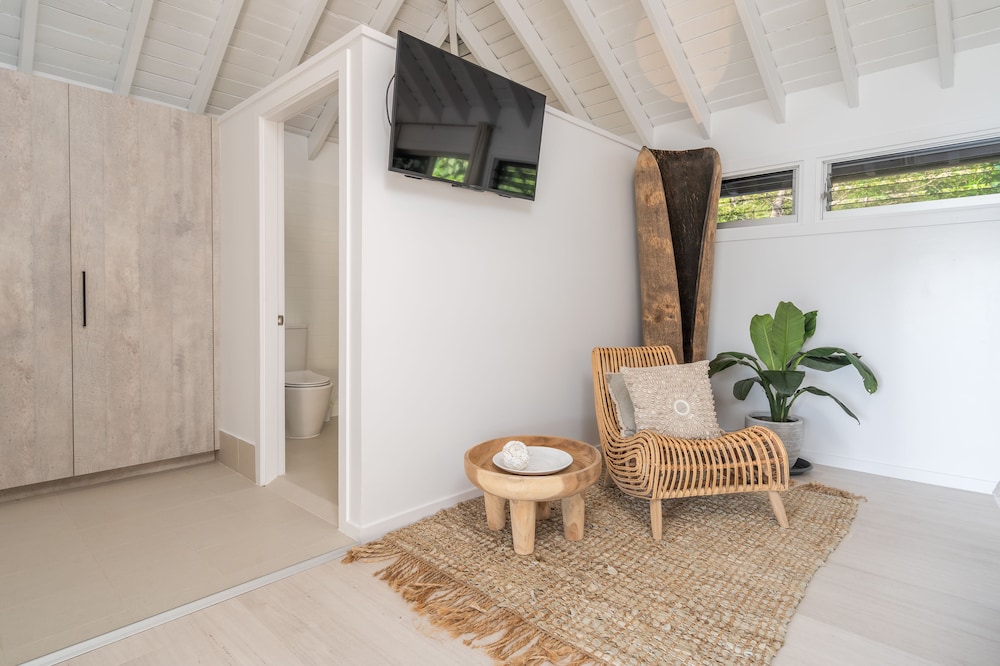 Elysian Luxury Eco Island Retreat 50/69