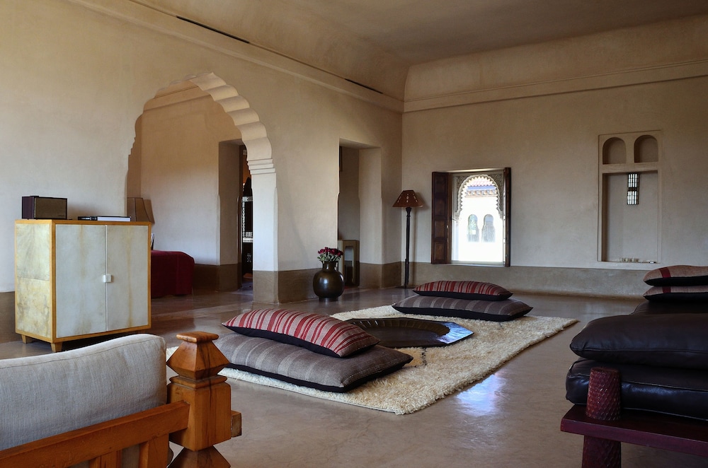 Ksar Char Bagh 47/85