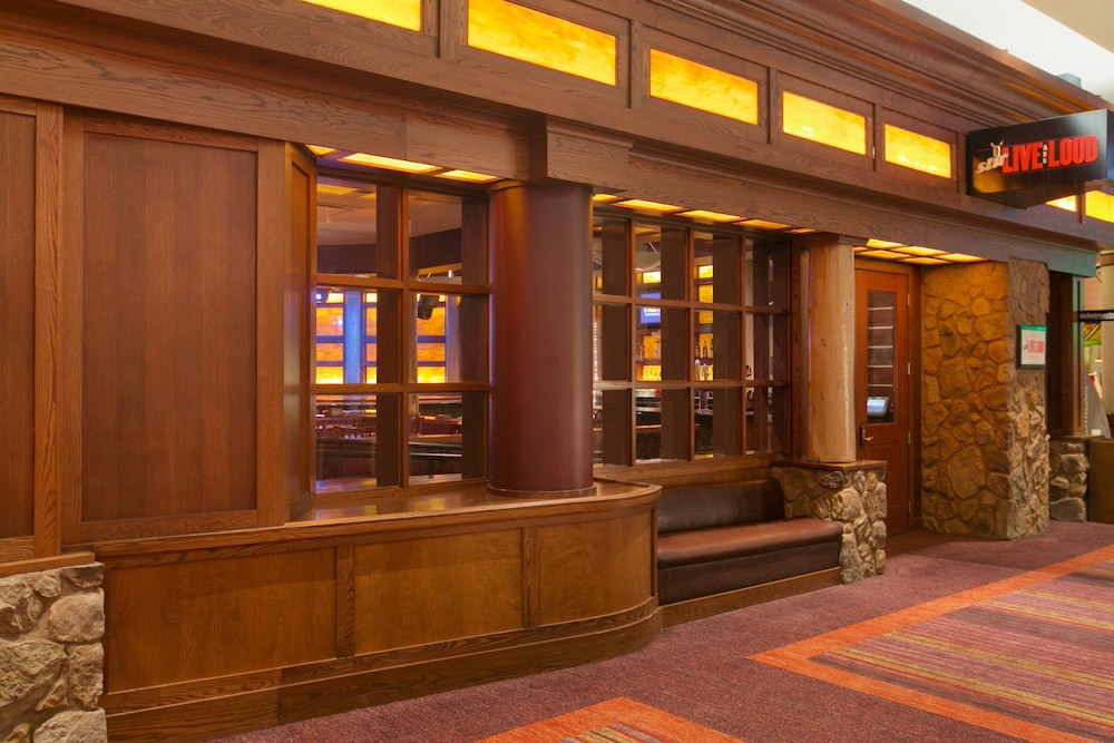 Harrah's Council Bluffs - A Caesars Rewards Destination 29/54