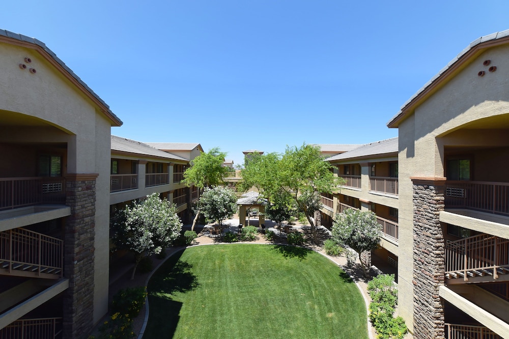 Siegel Suites Select Casa Grande 35/44