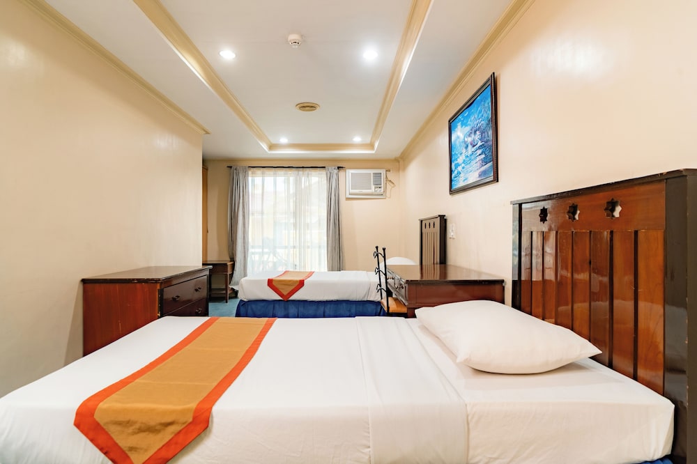 Crown Regency Residence Davao 12/50