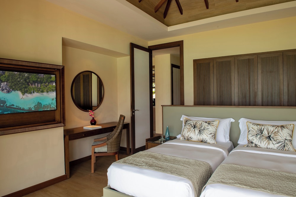 Baros Maldives 31/115