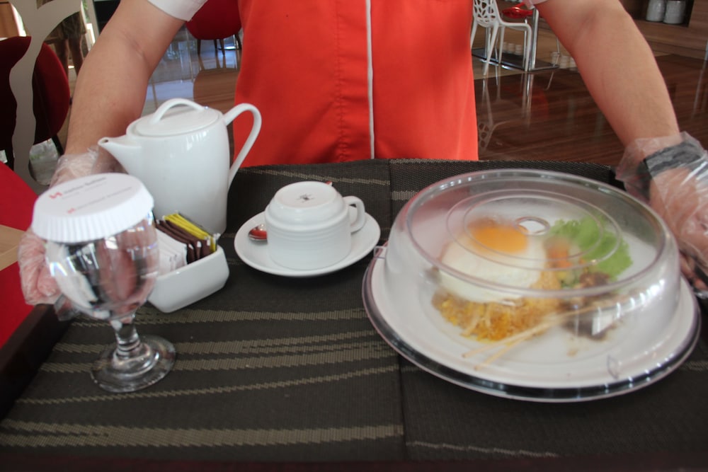 Swiss Belinn Manyar 59/75