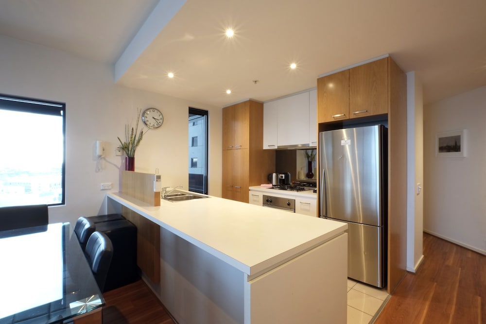 ACD Apartments 8/66