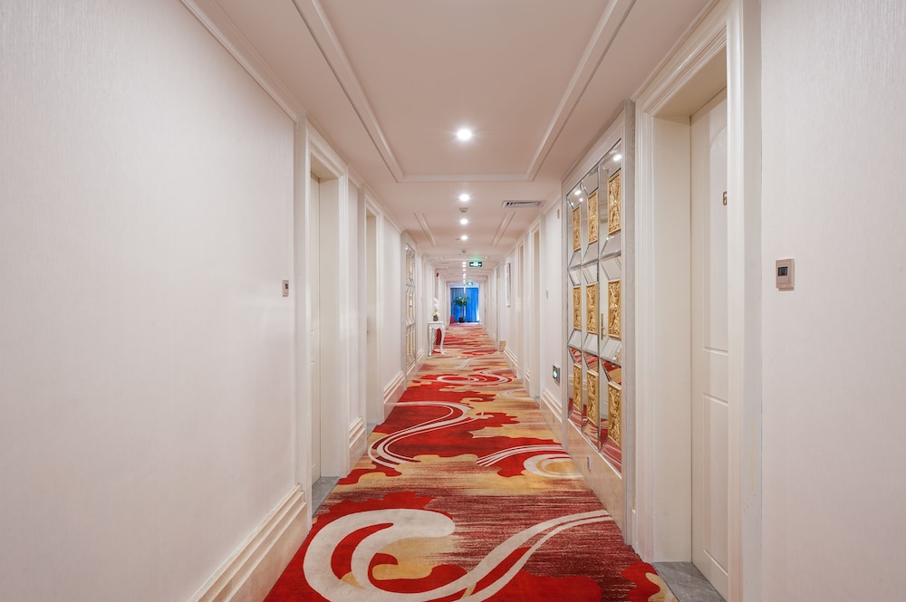 Nan Yang Royal Hotel photo2