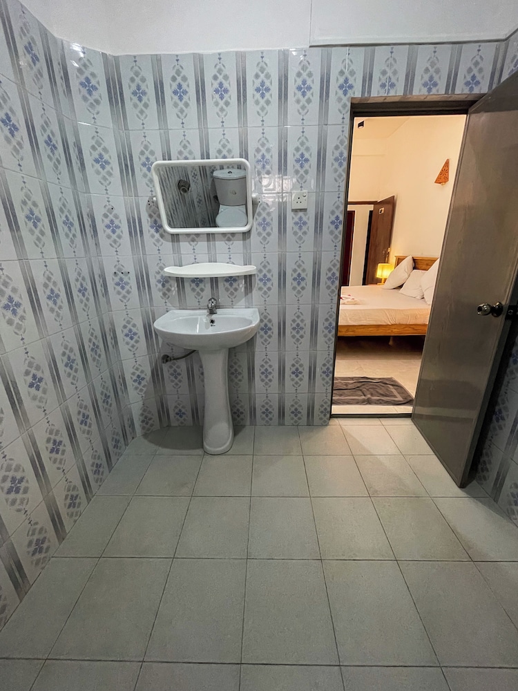 Randi Guest House - Mirissa Beach 22/51