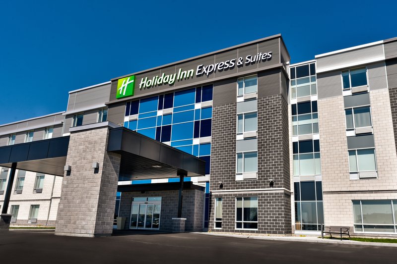 Holiday Inn Express Suites Trois Rivieres Ouest 4/72