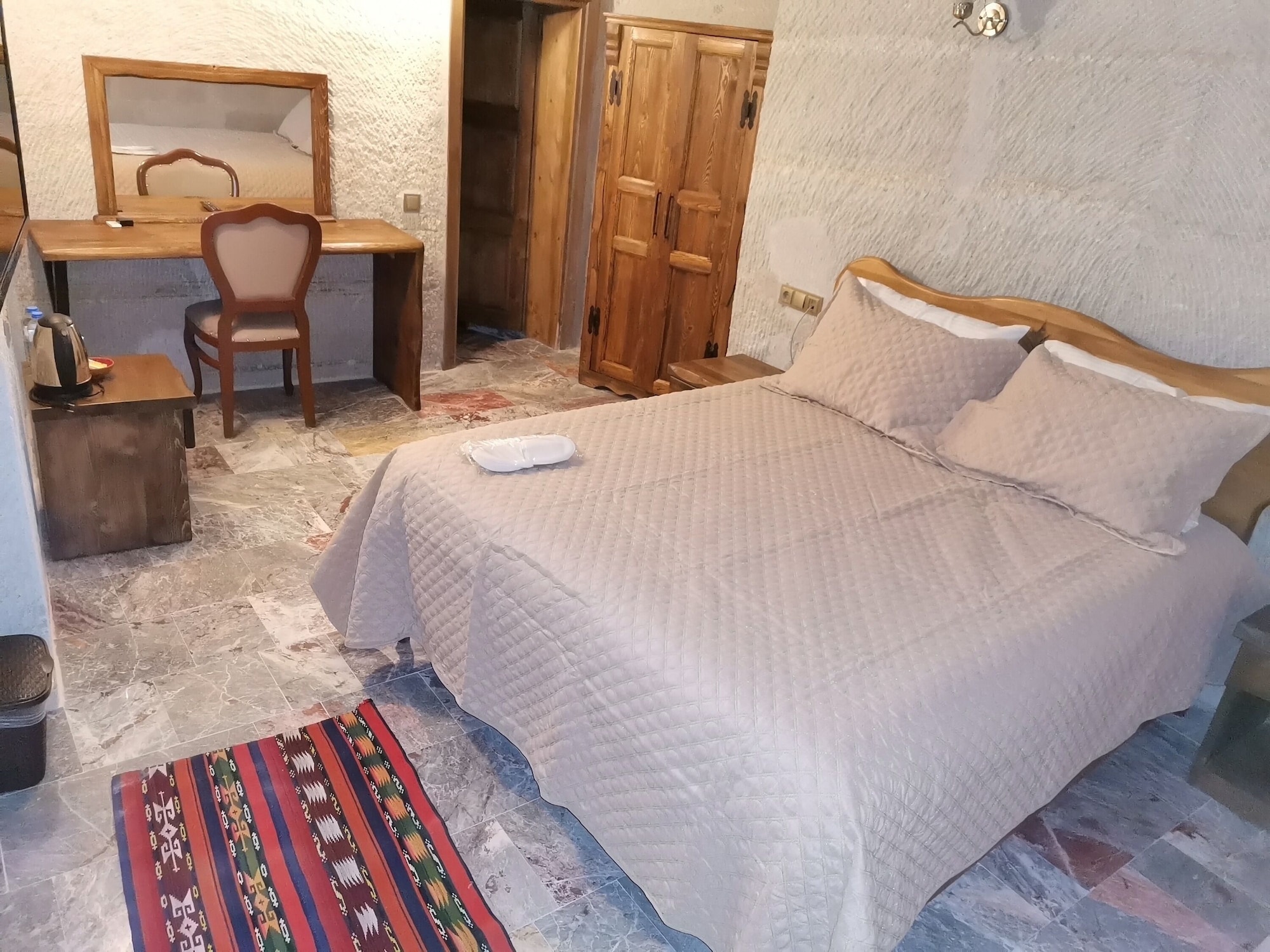 ELITE, DOUBLE OR TWIN BED