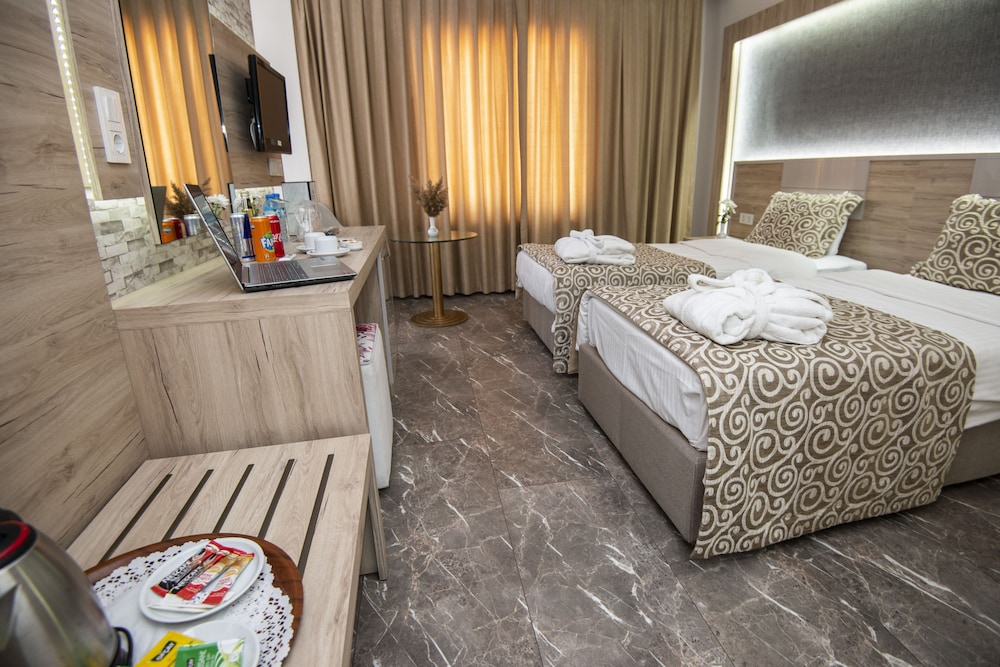 Mcg Marble Hotel 16/51