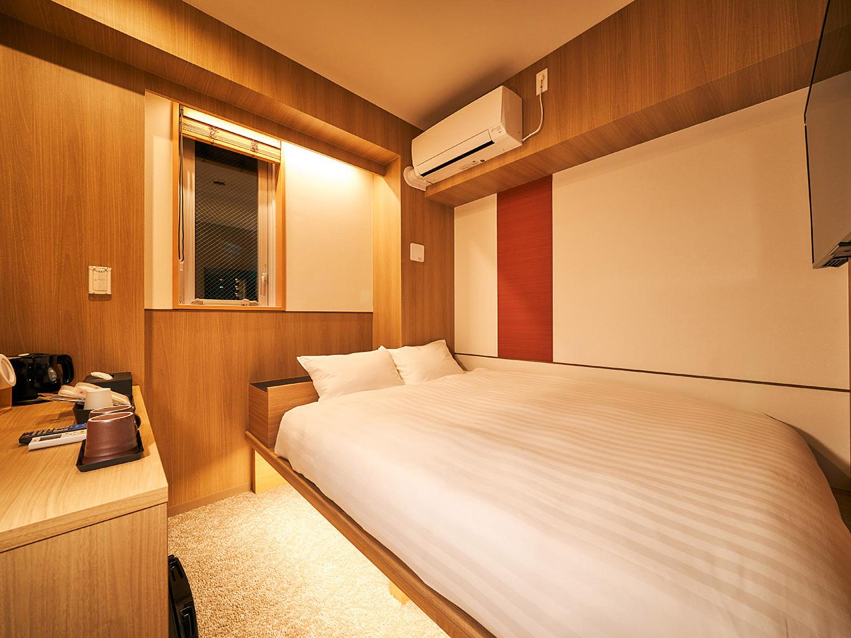 Room, Single, Double Bed, Unit Bath