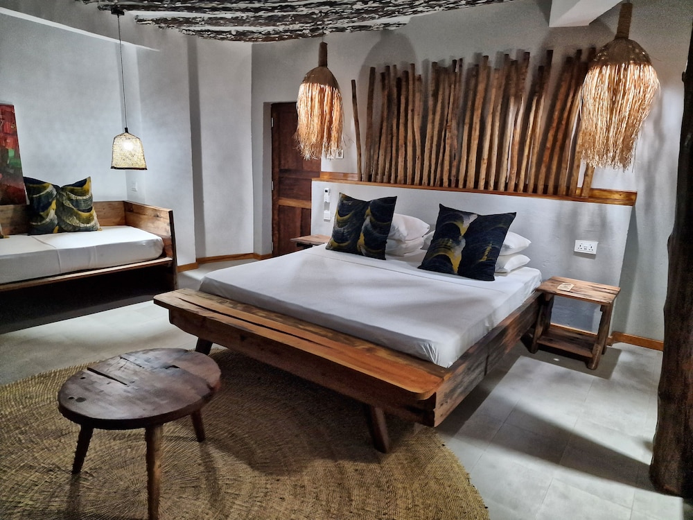 Aya Beach Bungalows 8/50