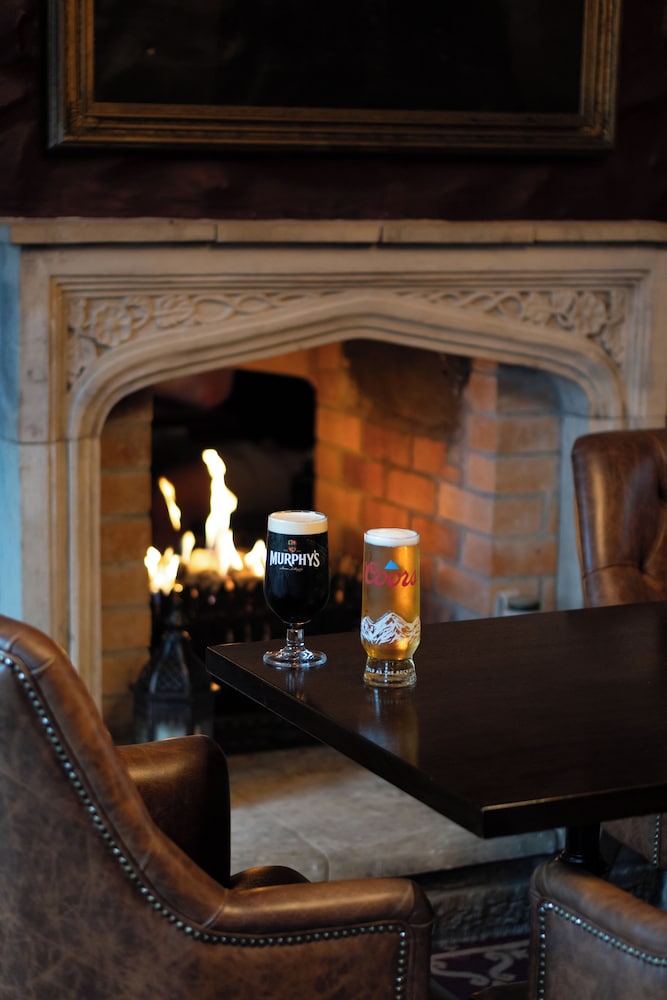 Cabra Castle Hotel 9/50