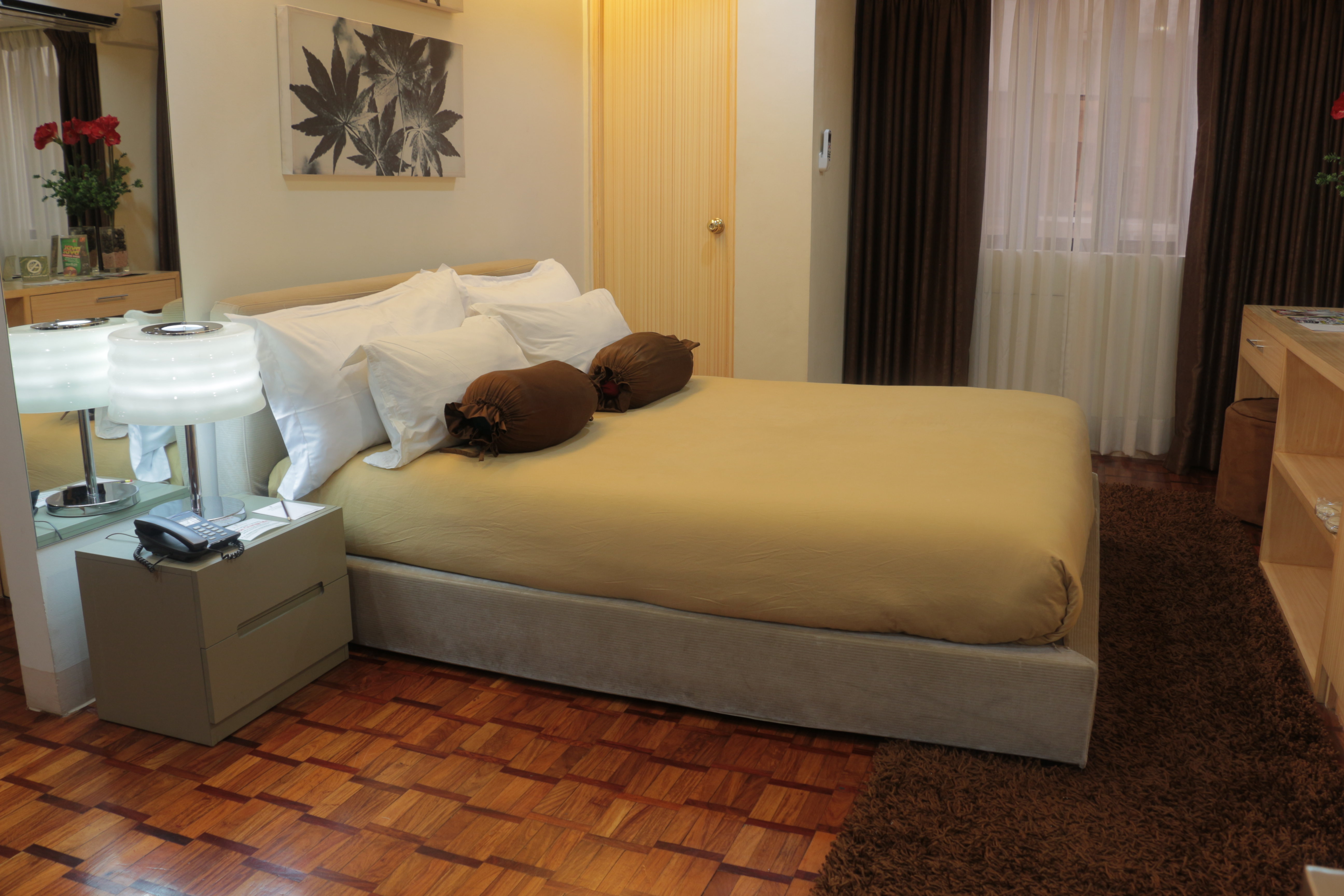 Prince Plaza II 20/34