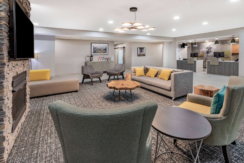 Hawthorn Extended Stay by Wyndham Ardmore 13/22
