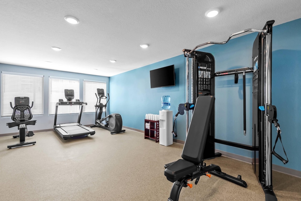 WoodSpring Suites St Peters-OFallon 20/38