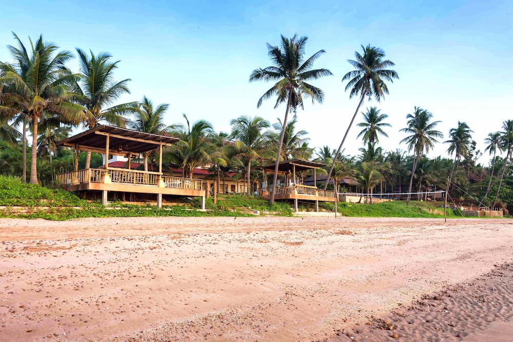 Bansaithong Beach Resort 49/52