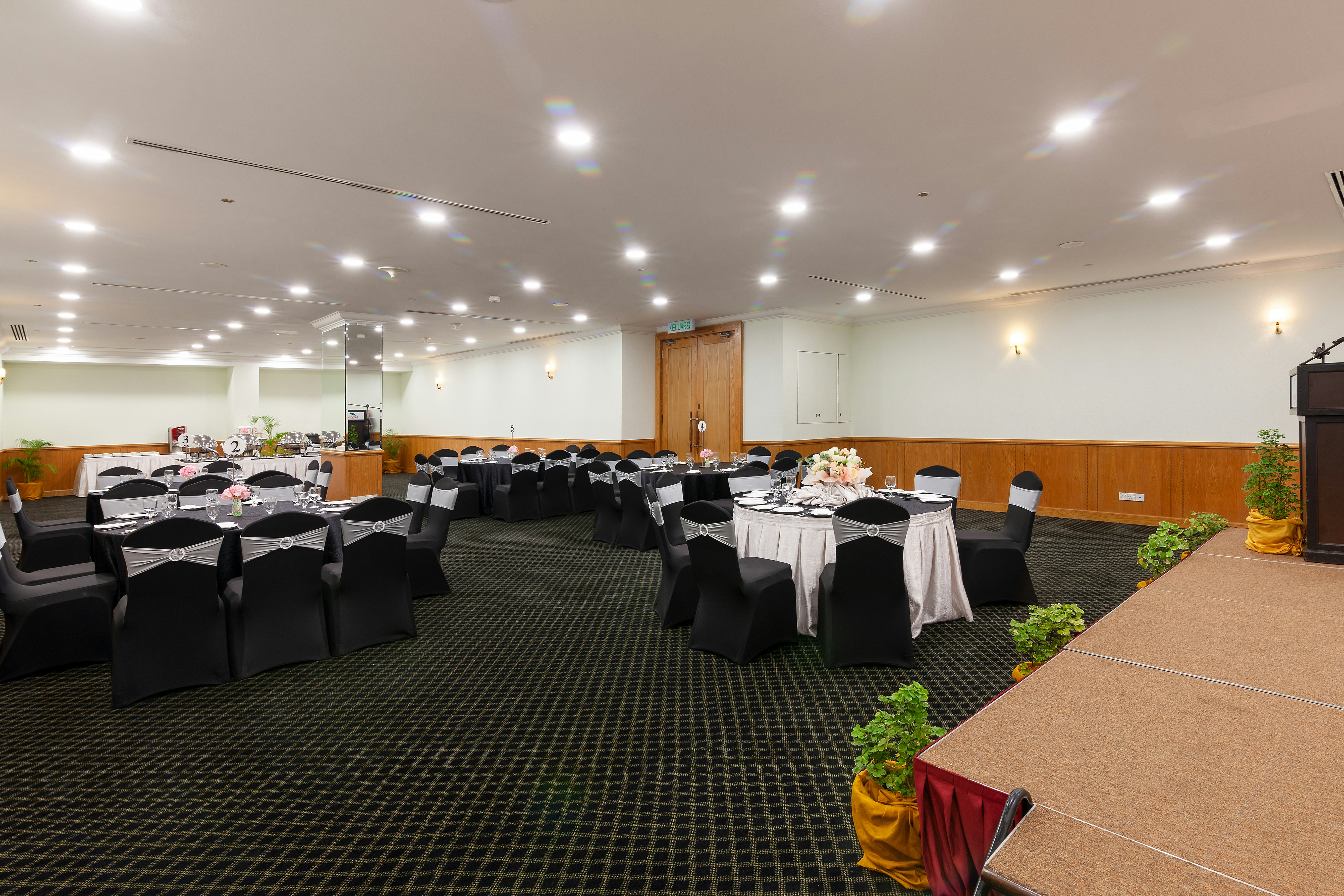 Bayview Hotel Georgetown 49/54