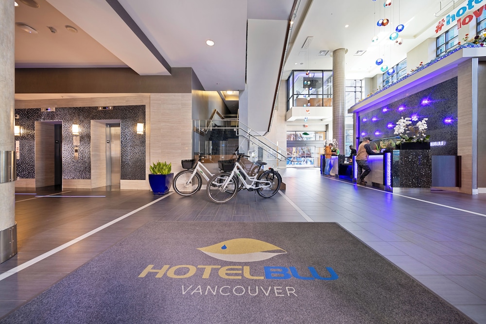 Hotel Blu Vancouver 72/74