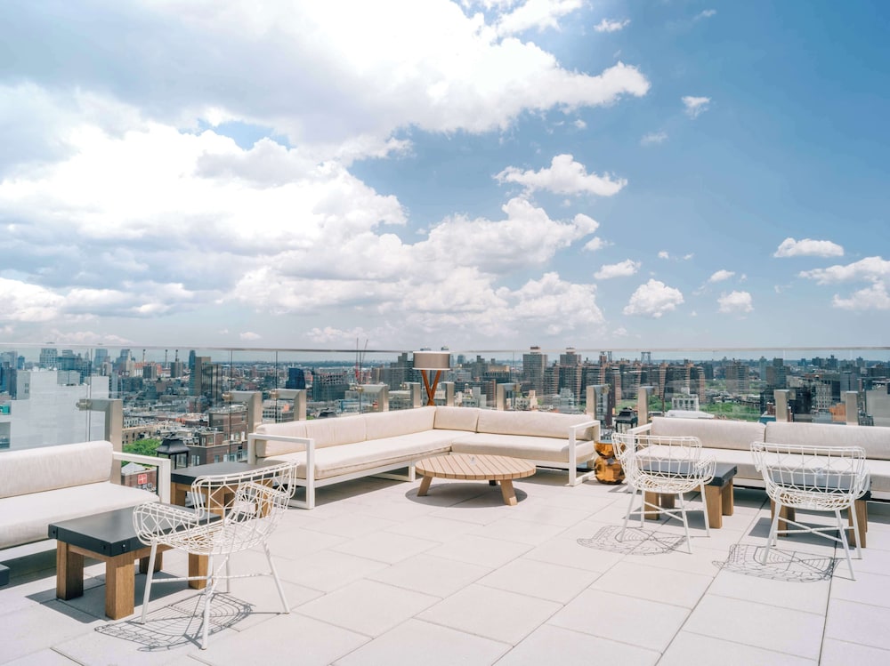 50 Bowery Hotel 58/60