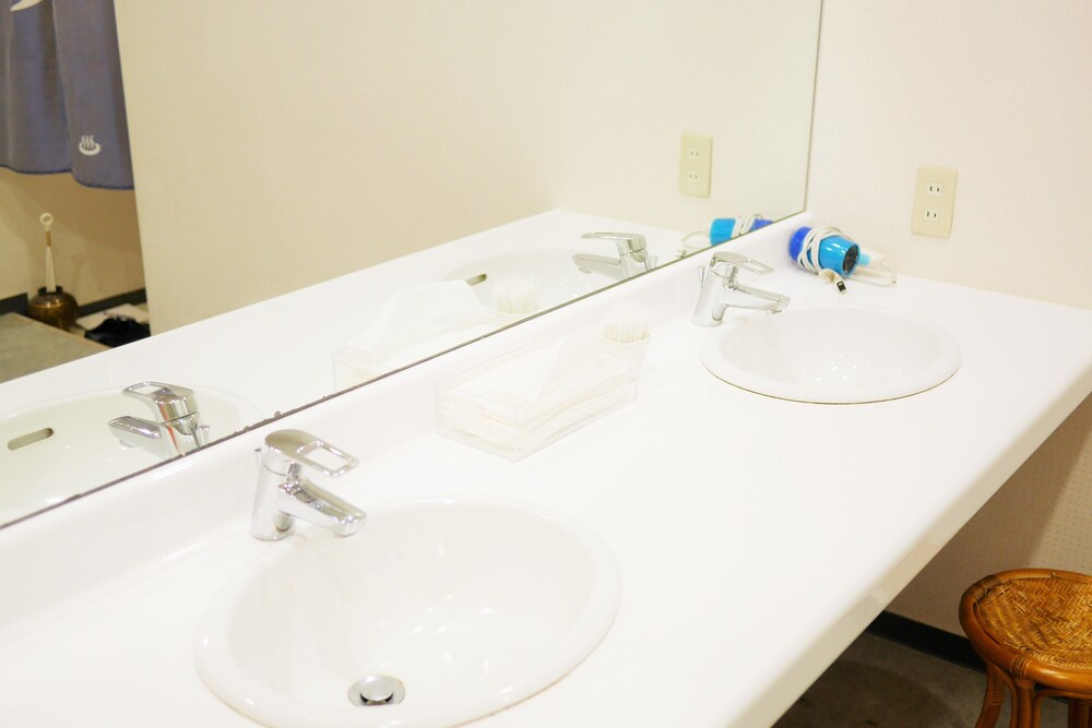 Hiroshima Peace Hotel Hostel 47/50