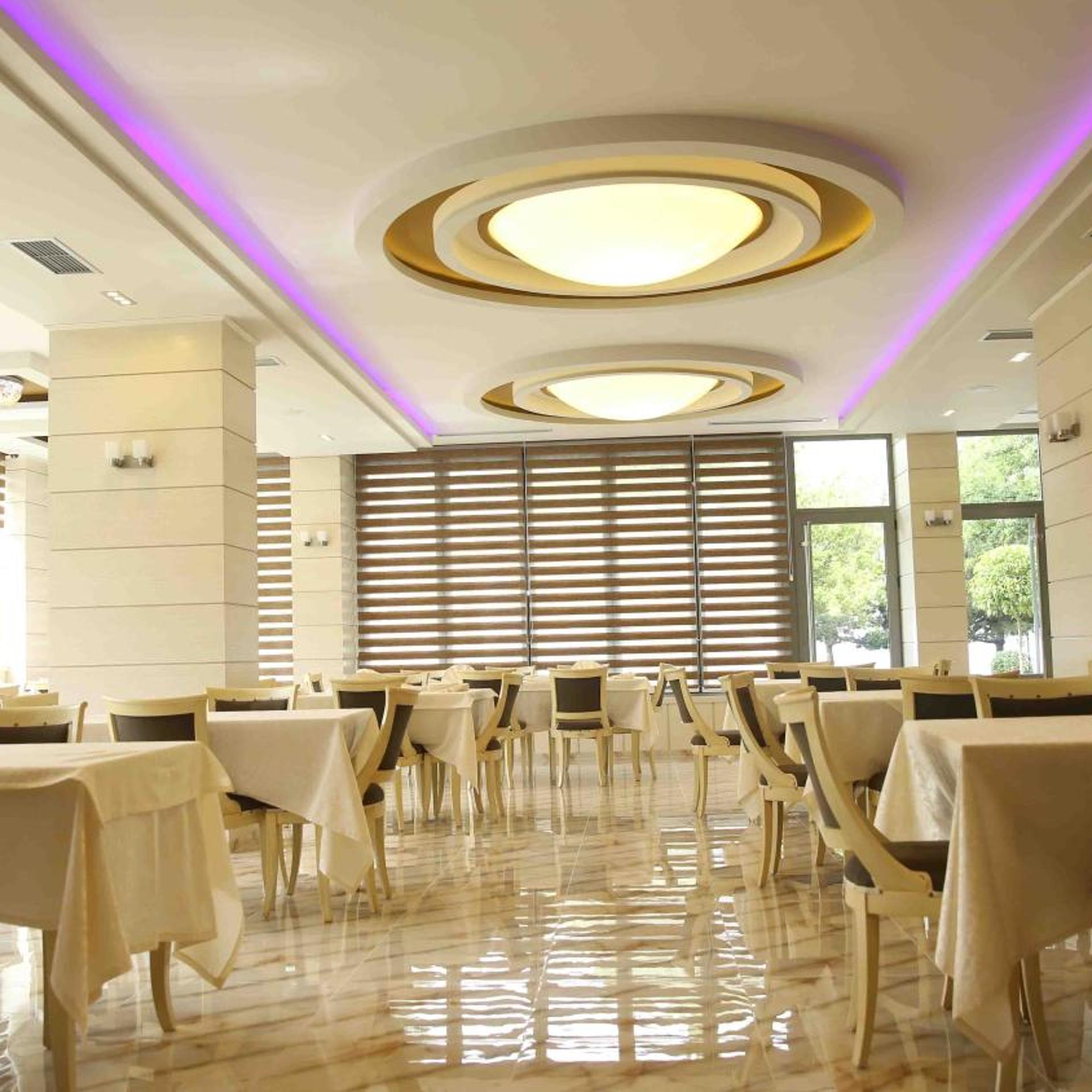 Hotel Pogradeci 44/55