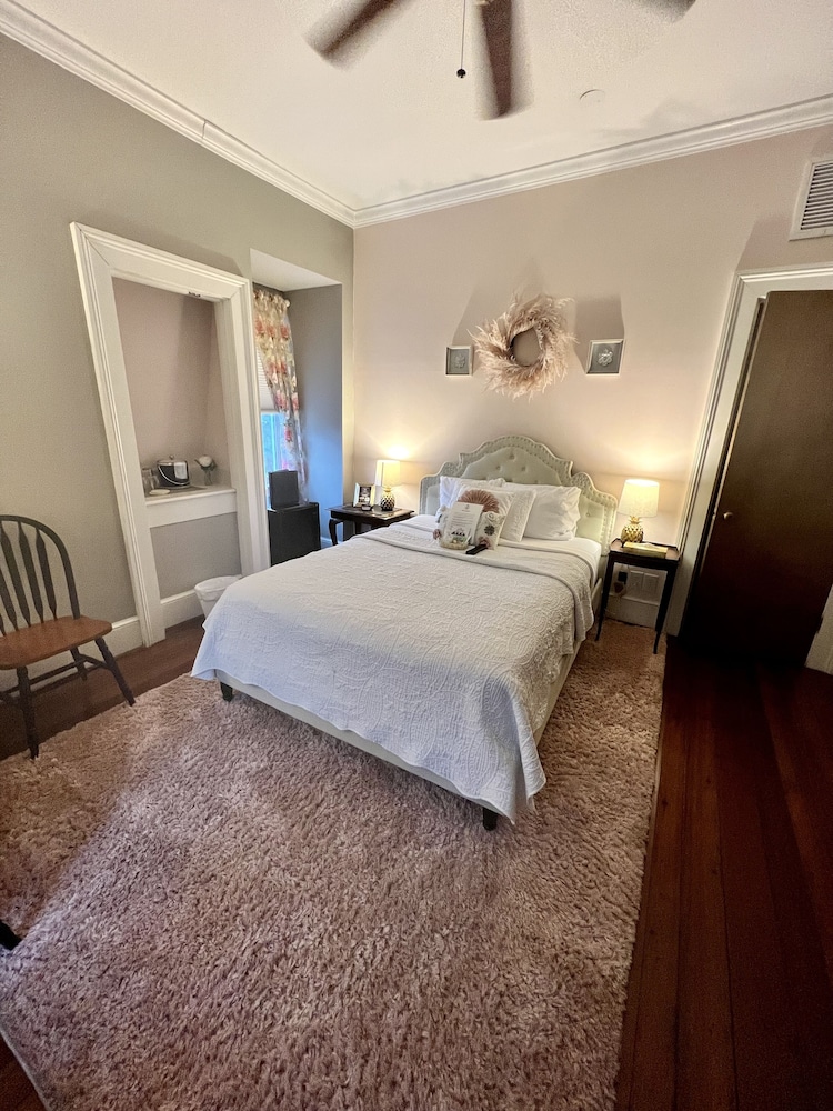 Barksdale House Inn 9/59