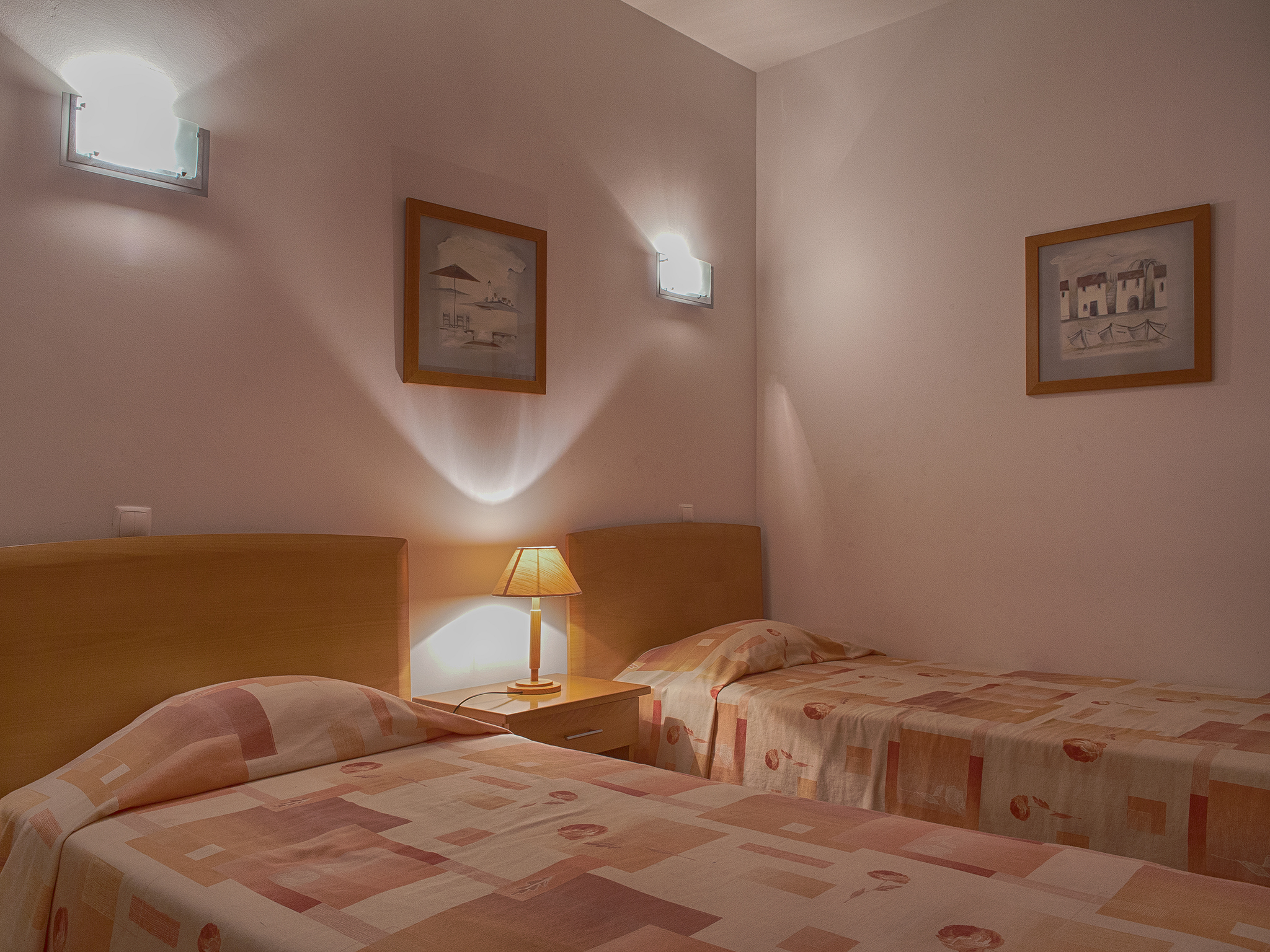 1 BEDROOM, APARTMENT
