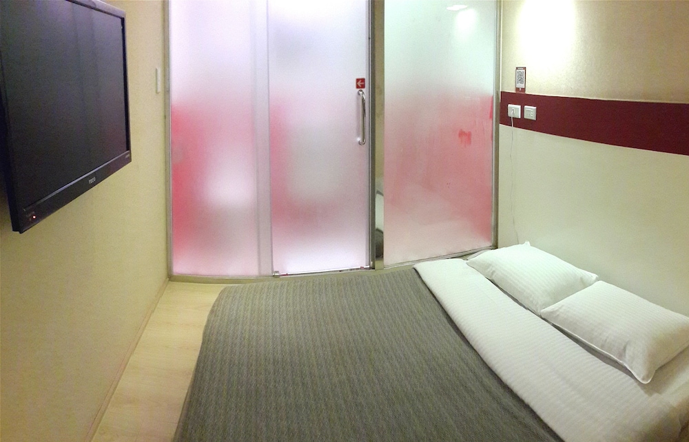 E ハウス ホテル 写真4