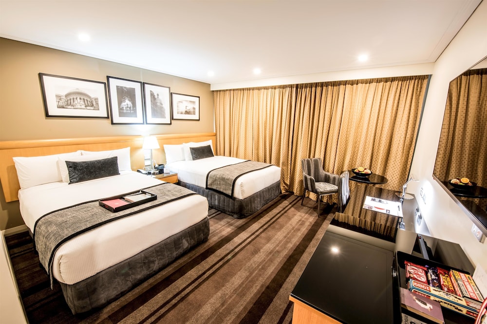 RYDGES WORLD SQUARE 9/66