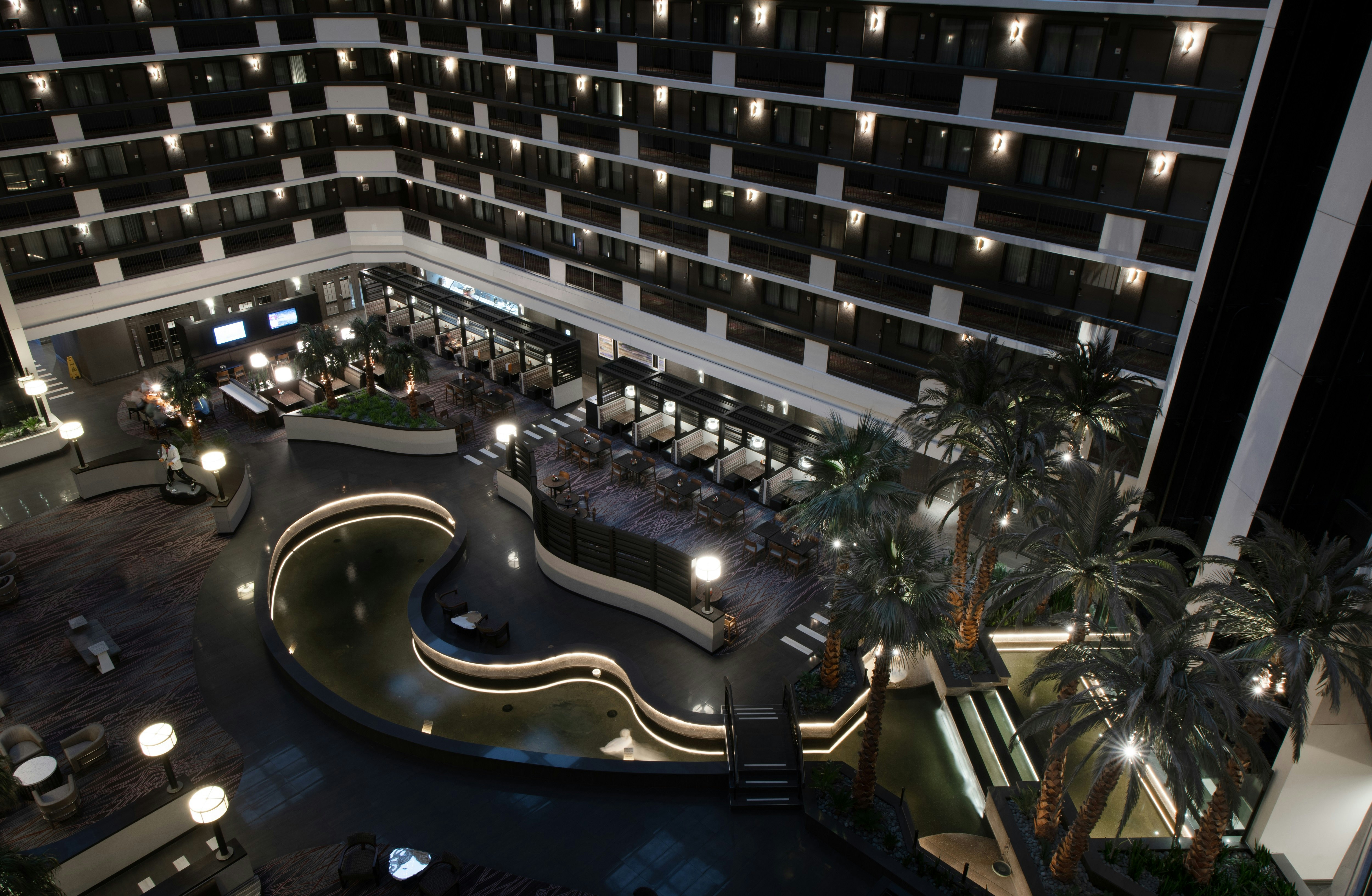 Embassy Suites Las Vegas 4/76