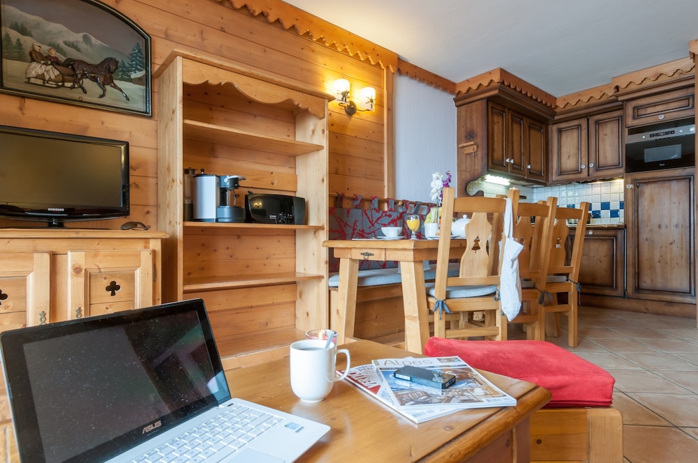 Residence Pierre and Vacances Premium Les Alpages de Chantel 86/88