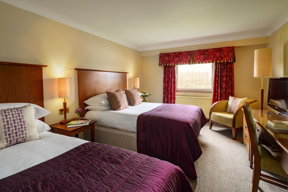 Macdonald Tickled Trout Hotel 15/59