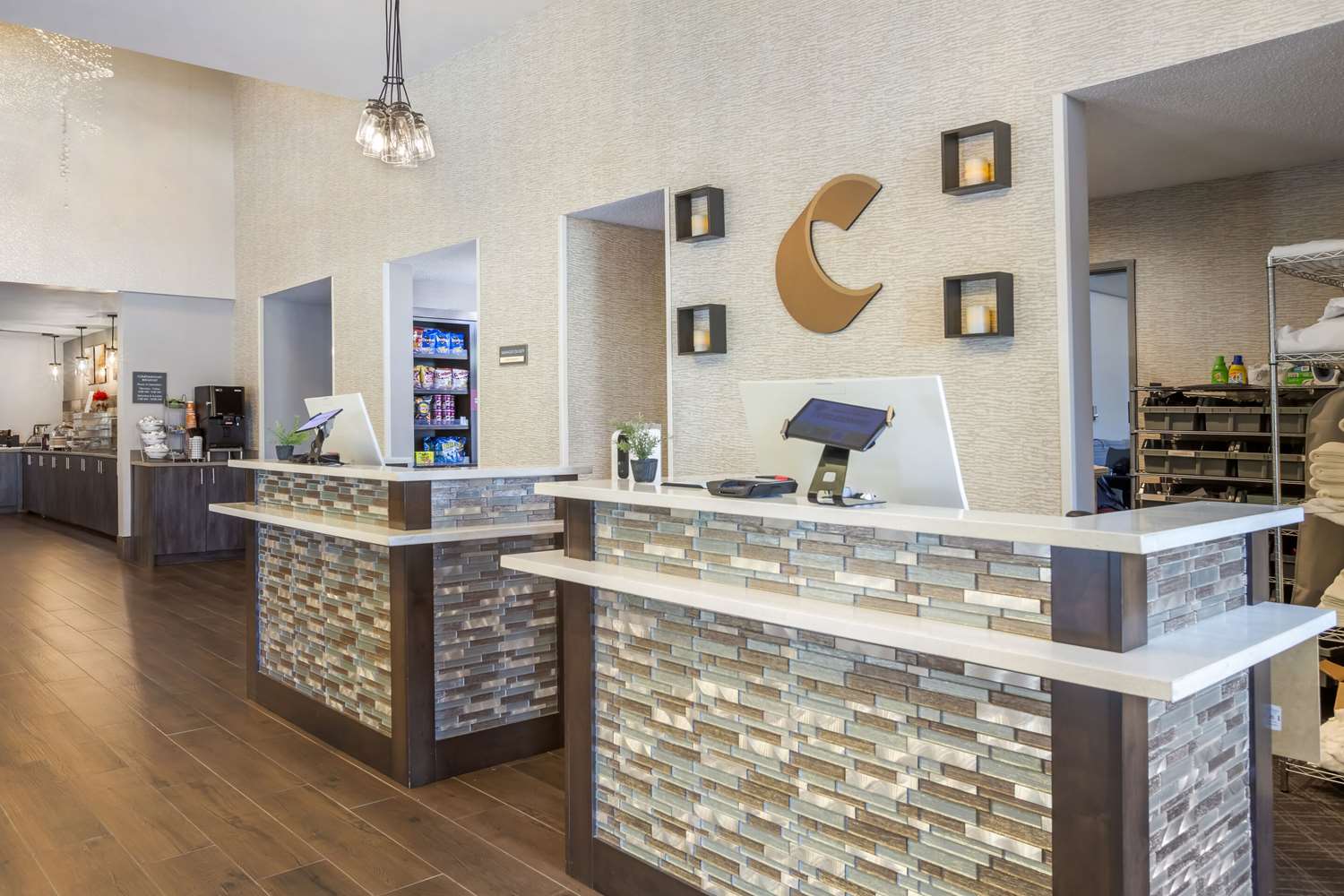 Comfort Suites Nashville Airport - BNA 7/52