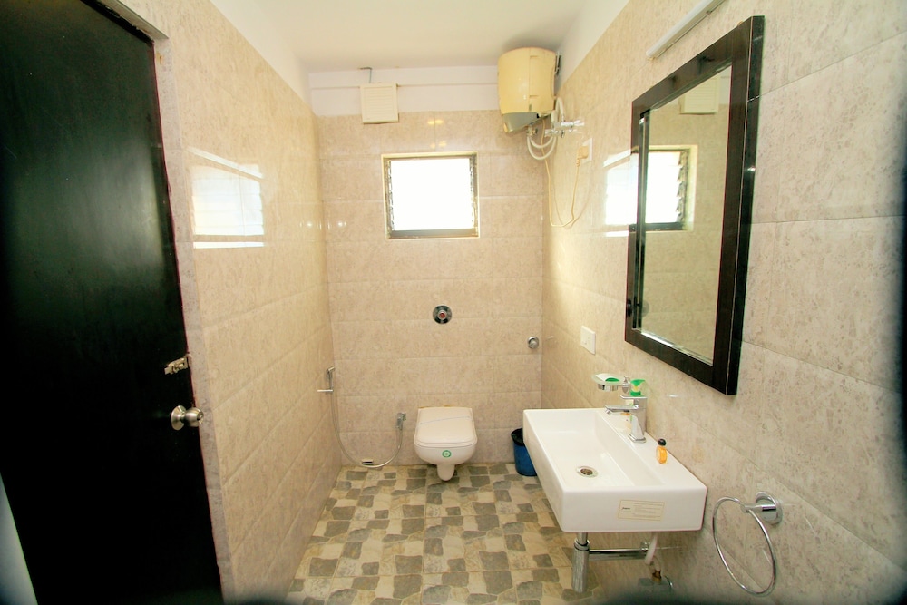 Super, Deluxe, Double Bed، Hotel Crestwood 5/5