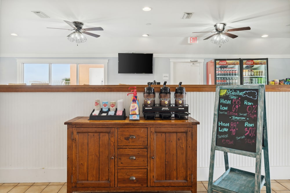 Seahaven Beach Hotel 55/69
