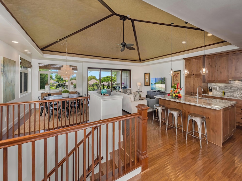 Mauna Lani Home Collection A CoralTree Residence Collection 39/49