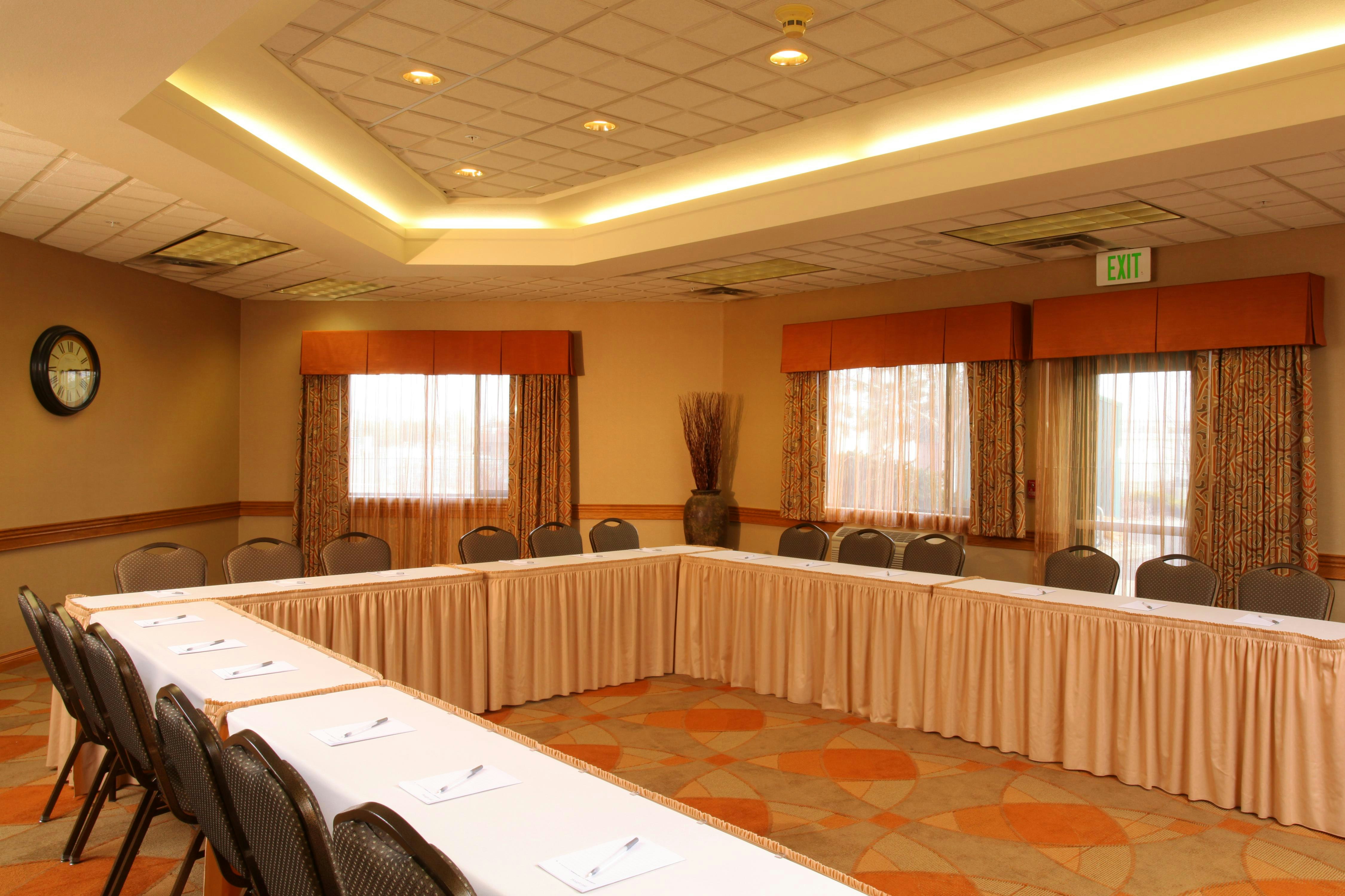 Hampton Inn Kalispell 24/44