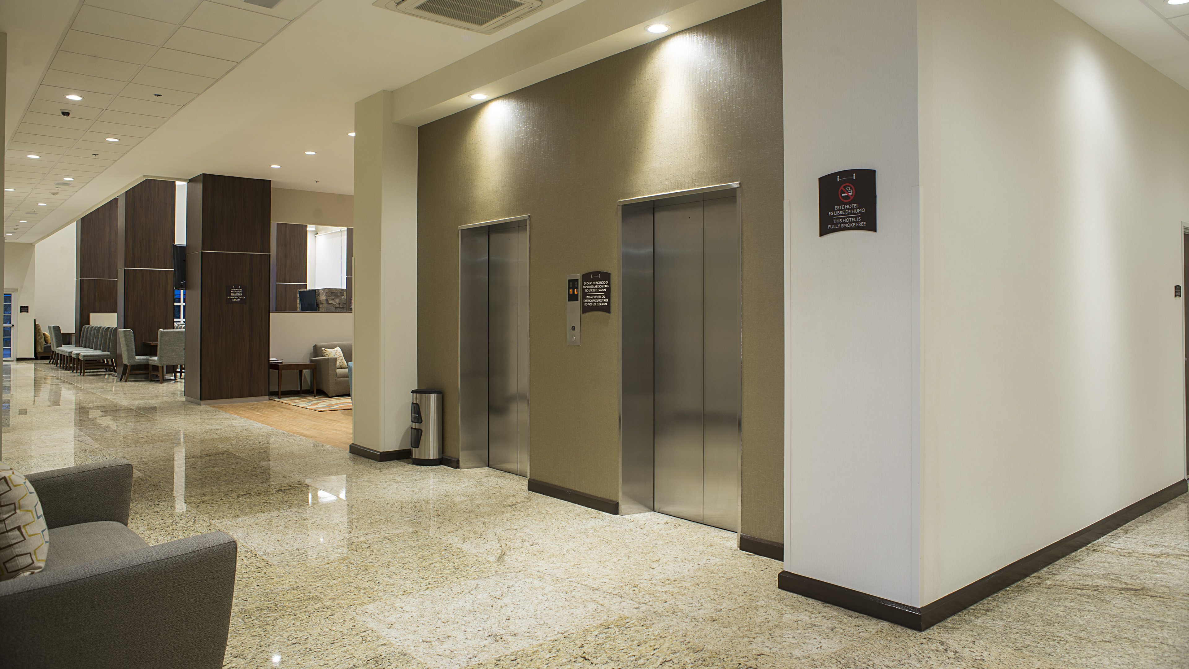 Staybridge Suites Puebla 14/63