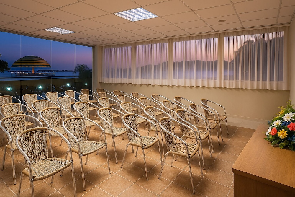 HOTEL CARACAS RIO 43/54
