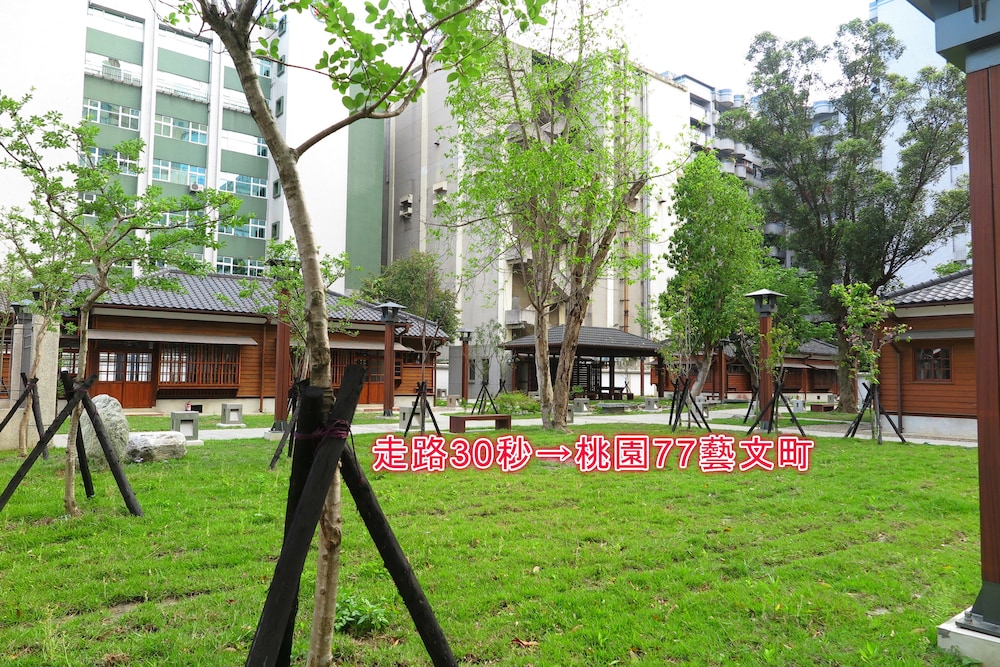 191 Hotel 50/62