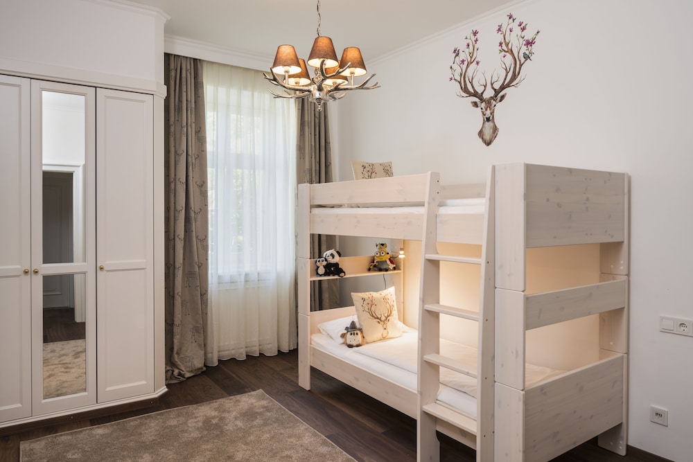 Parkhotel Adler 8/80