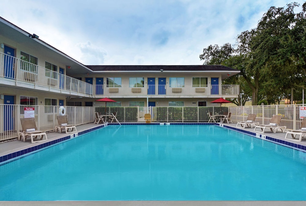 Motel6 Kissimmee, FL - Orlando in KISSIMMEE - FL