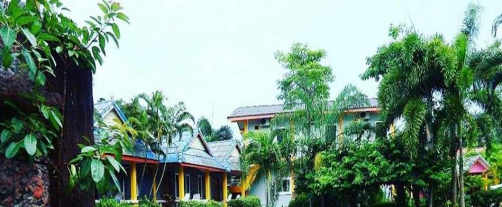 Popular Lanta Resort 5/41